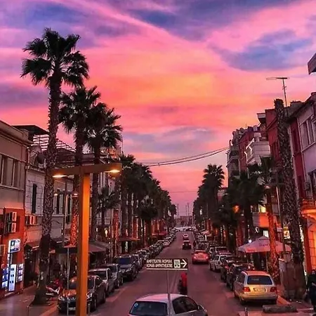 Seaview Luxury Apartment