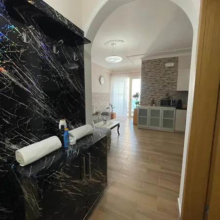 Seaview Luxury Apartmán