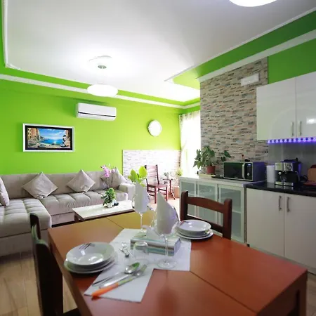 Seaview Luxury Apartment Durrës