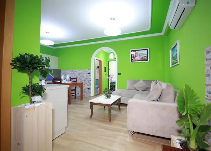 Seaview Luxury アパート ドゥラス